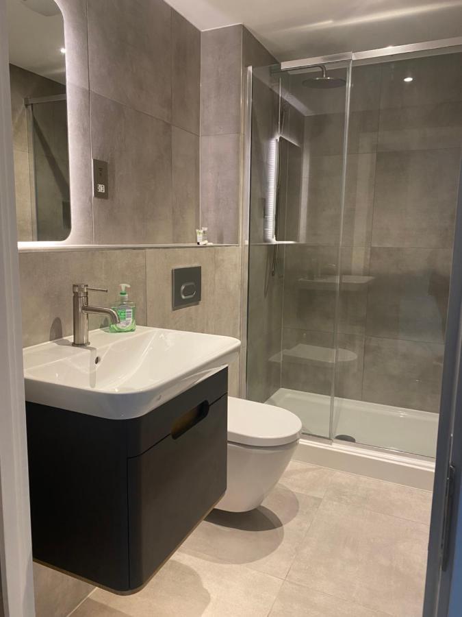 Icona - Luxury 2 Bed Penthouse Apartment Йорк Екстериор снимка